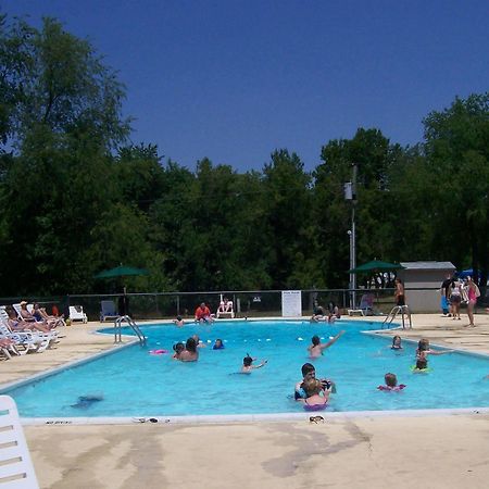 Twin Mills Rv Resort Howe 外观 照片
